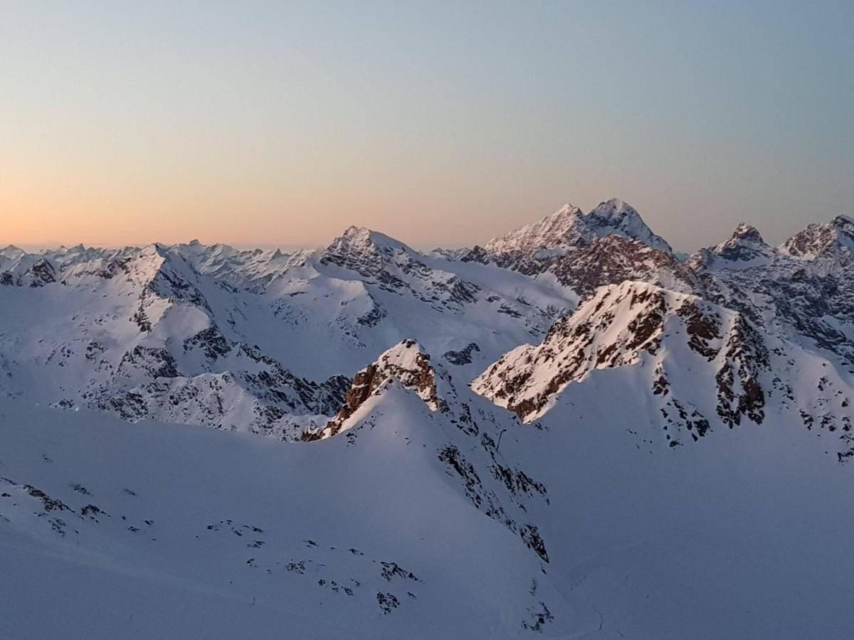 Haus Schwaighof Appartement Arzl im Pitztal Buitenkant foto